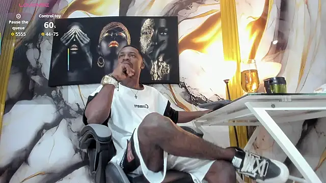 Thomas shelbys online show from November 12, 2025, 1:06 am