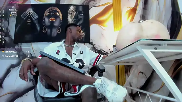 Thomas shelbys online show from December 23, 2025, 4:10 am