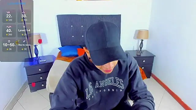 Snapshot of Brand_habes chatting on December 12, 2024, 1:28 pm Brand habes online show from December 12, 2024, 1:28 pm