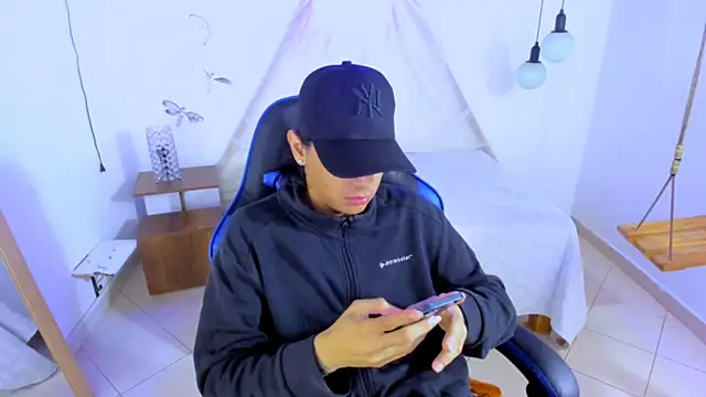 Brand habes online show from November 30, 2025, 5:33 am