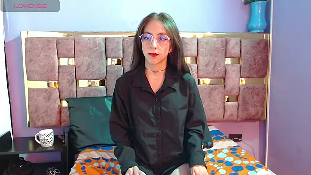 Snapshot of ling_ling24 chatting on March 5, 2025, 2:36 am ling ling24 online show from March 5, 2025, 2:36 am