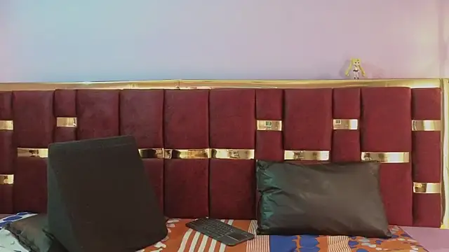 Snapshot of ling_ling24 chatting on March 6, 2025, 7:36 am ling ling24 online show from March 6, 2025, 7:36 am