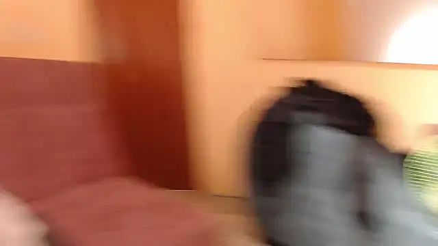 Snapshot of ling_ling24 chatting on October 13, 2025, 3:39 am ling ling24 online show from October 13, 2025, 3:39 am