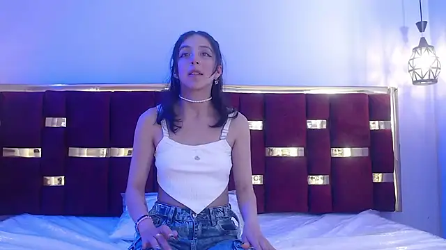 Snapshot of ling_ling24 chatting on December 15, 2025, 3:55 am ling ling24 online show from December 15, 2025, 3:55 am