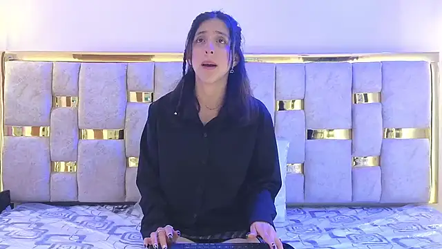 Snapshot of ling_ling24 chatting on December 16, 2025, 3:22 am ling ling24 online show from December 16, 2025, 3:22 am