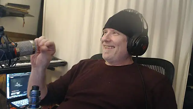 Snapshot of BrisonChase chatting on March 22, 2025, 2:05 am BrisonChase online show from March 22, 2025, 2:05 am