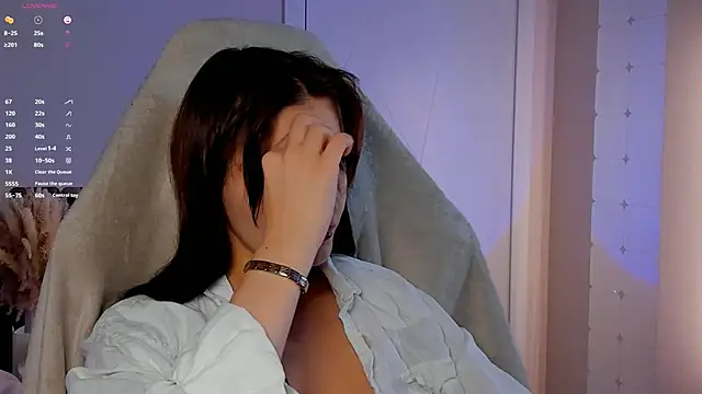  Sweetie  online show from February 13, 2026, 1:51 pm