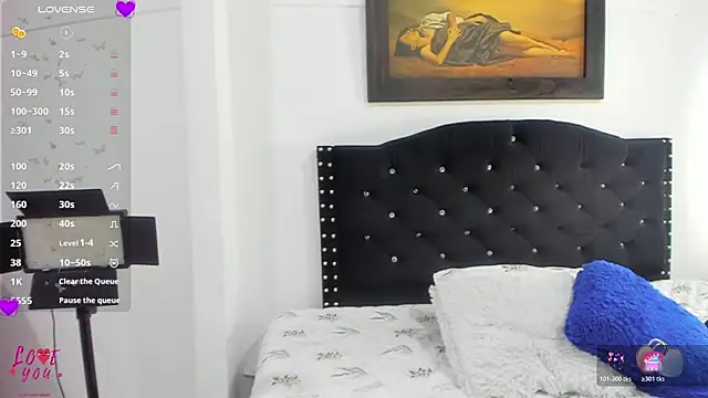 Vahiolet smith online show from December 19, 2025, 3:35 am