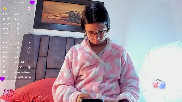 Vahiolet smith online show from February 27, 2026, 3:17 am