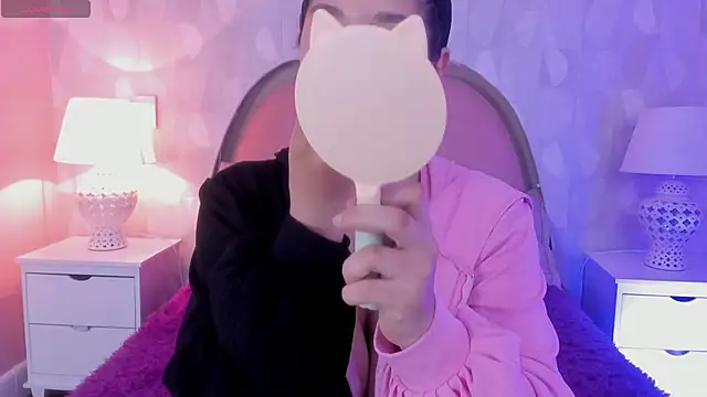 angeline teen online show from April 11, 2026, 12:20 pm