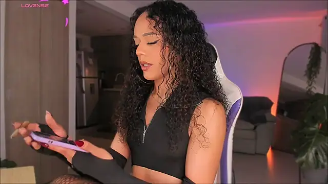 Snapshot of _Miss_Anna_ chatting on May 27, 2026, 1:57 am Miss Anna online show from May 27, 2026, 1:57 am