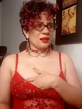 Snapshot of Daneshka_naughty chatting on December 8, 2024, 3:00 am Daneshka naughty online show from December 8, 2024, 3:00 am