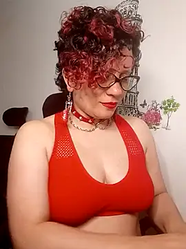 Snapshot of Daneshka_naughty chatting on January 7, 2025, 3:03 am Daneshka naughty online show from January 7, 2025, 3:03 am