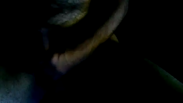 Snapshot of titanzitte chatting on September 20, 2025, 12:22 am titanzitte online show from September 20, 2025, 12:22 am