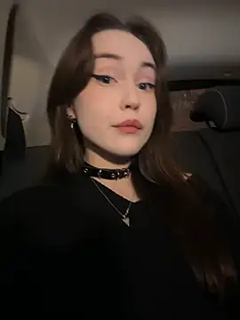 Peachy Dream online show from December 14, 2024, 9:35 pm