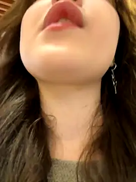 Peachy Dream online show from September 14, 2025, 5:12 pm