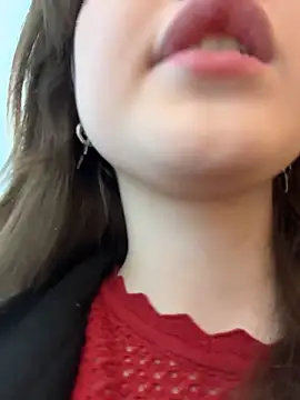 Snapshot of Peachy_Dream chatting on November 29, 2025, 4:10 pm Peachy Dream online show from November 29, 2025, 4:10 pm