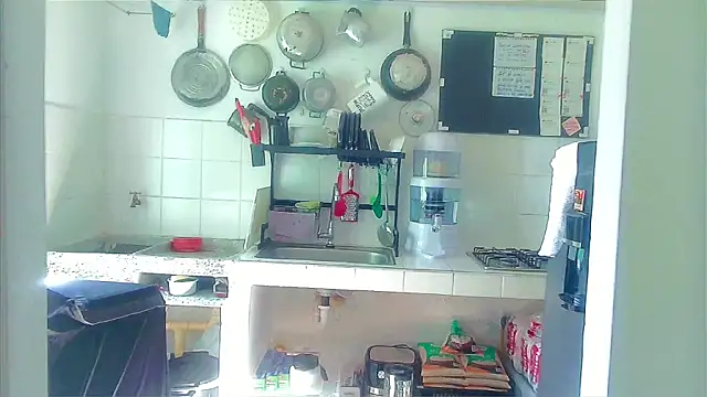 Snapshot of Andy_gray chatting on October 23, 2025, 2:49 pm Andy gray online show from October 23, 2025, 2:49 pm