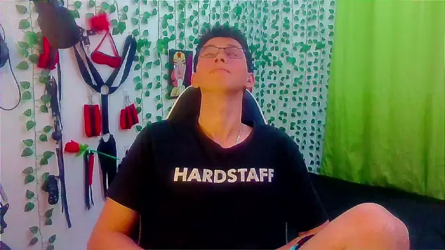 Snapshot of Andy_gray chatting on October 25, 2025, 12:40 am Andy gray online show from October 25, 2025, 12:40 am