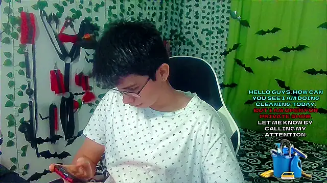 Snapshot of Andy_gray chatting on November 8, 2025, 11:43 am Andy gray online show from November 8, 2025, 11:43 am