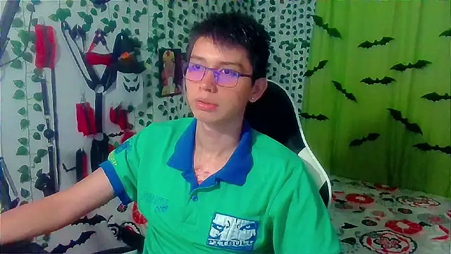 Snapshot of Andy_gray chatting on November 9, 2025, 12:31 am Andy gray online show from November 9, 2025, 12:31 am