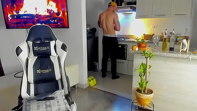 dafboy1 online show from December 13, 2025, 11:10 pm