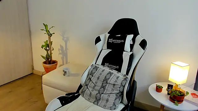 Snapshot of dafboy1 chatting on February 23, 2026, 4:15 pm dafboy1 online show from February 23, 2026, 4:15 pm