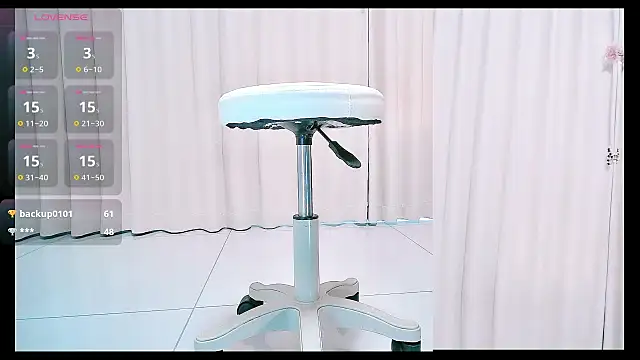 Aster Hoa online show from November 29, 2025, 3:53 am