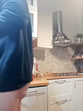 Snapshot of Frabox65 chatting on January 7, 2025, 6:05 am Frabox65 online show from January 7, 2025, 6:05 am