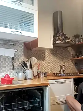 Snapshot of Frabox65 chatting on January 10, 2025, 5:58 am Frabox65 online show from January 10, 2025, 5:58 am