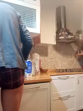 Snapshot of Frabox65 chatting on January 15, 2025, 6:12 am Frabox65 online show from January 15, 2025, 6:12 am