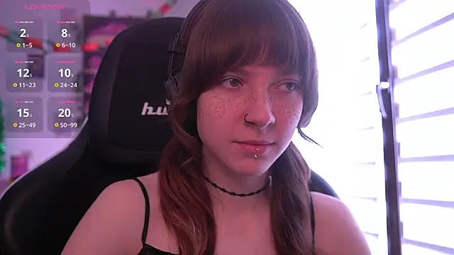 juliapie online show from February 27, 2026, 10:04 am