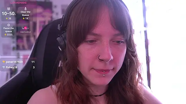 juliapie online show from April 11, 2026, 9:24 am