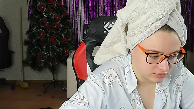 Seductive She Wolf online show from February 5, 2025, 11:02 am