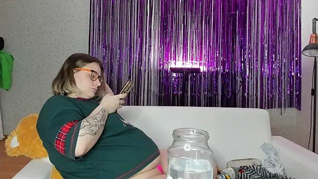 Seductive She Wolf online show from February 16, 2025, 12:19 am