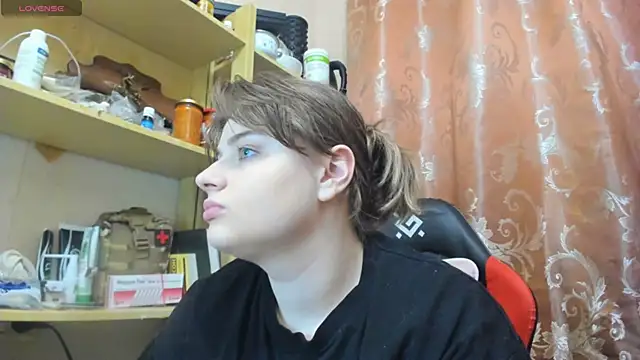 Seductive She Wolf online show from May 31, 2026, 11:17 pm