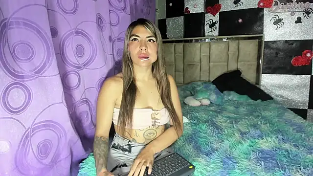 alanaanddaphne online show from March 3, 2026, 8:59 pm