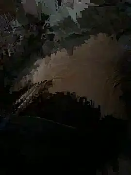 Snapshot of Jualo100 chatting on October 17, 2025, 3:31 am Jualo100 online show from October 17, 2025, 3:31 am