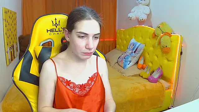 NikaStark  online show from February 6, 2025, 7:18 pm