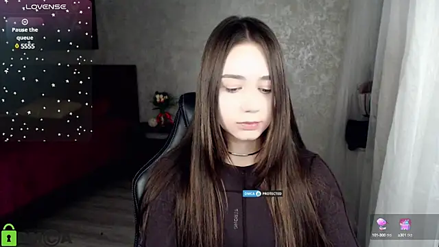 Mary Moonlight online show from December 13, 2024, 5:32 pm