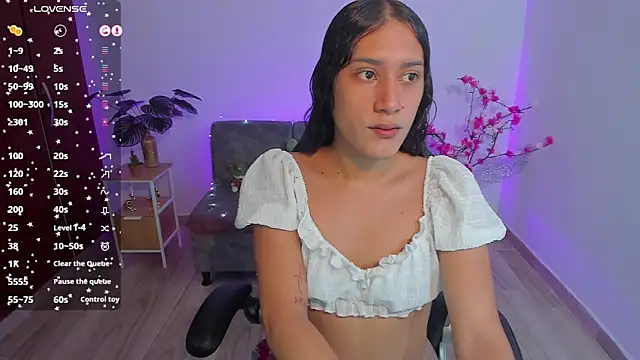 CamilaHarperr  online show from April 11, 2026, 9:57 am