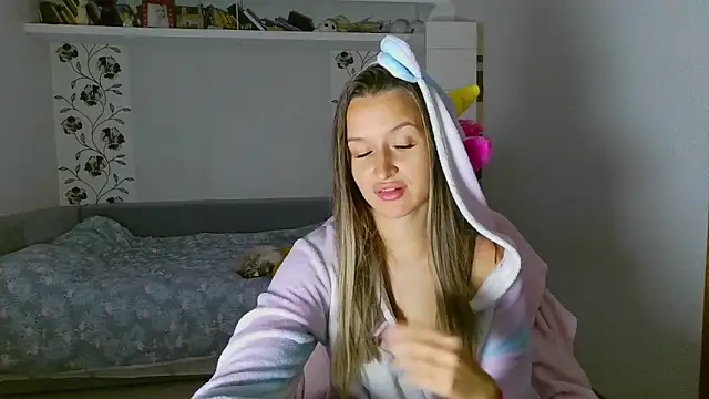 Submissive love online show from November 12, 2025, 4:40 pm