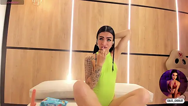 Snapshot of charlotte_colee chatting on November 7, 2025, 11:54 am charlotte colee online show from November 7, 2025, 11:54 am