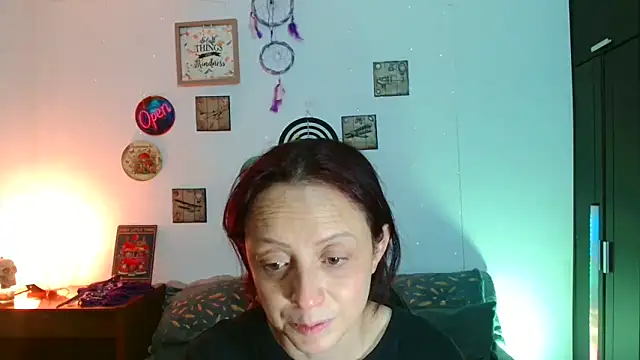 catalinamommyx online show from March 12, 2026, 1:01 am