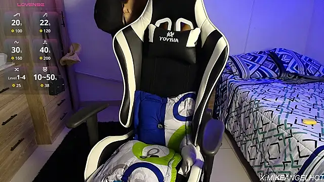 Angelligth online show from March 2, 2026, 3:41 am