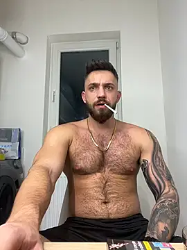 Snapshot of LoveIsBlind_ chatting on December 31, 2024, 4:49 am LoveIsBlind  online show from December 31, 2024, 4:49 am