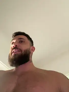 Snapshot of LoveIsBlind_ chatting on September 16, 2025, 5:41 am LoveIsBlind  online show from September 16, 2025, 5:41 am