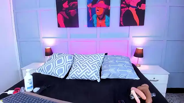 Elizabeth Santos online show from January 17, 2025, 7:19 am