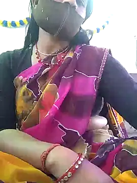 Snapshot of Hot_priya2 chatting on December 7, 2024, 10:12 am Hot priya2 online show from December 7, 2024, 10:12 am