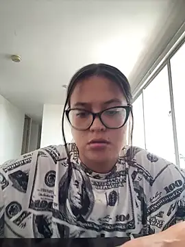 Karla-sexy01 online show from April 2, 2026, 4:48 pm